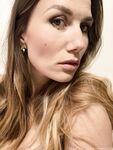 SnowWhiteDK  Onlyfans pictures
