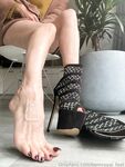Bornroyal_feet Onlyfans pictures 2
