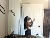 Queen Olivia Onlyfans pictures