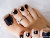 Footsiegalore Onlyfans pictures 2