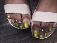 Chocolate Foot Goddess Onlyfans pictures 2