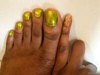 Chocolate Foot Goddess Onlyfans pictures 2