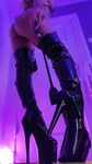 Goddess Kira Gold Onlyfans pictures