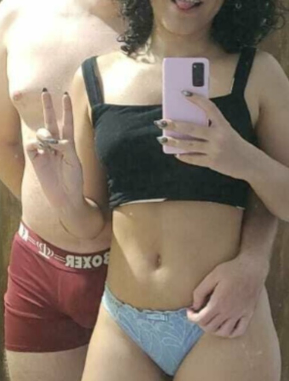 College-couple Onlyfans pictures