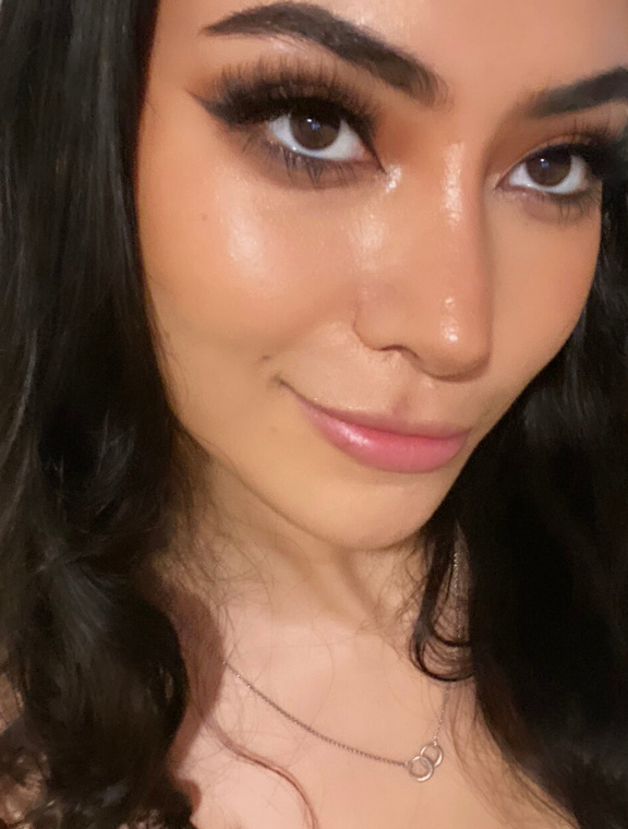 Goddess Kinkerbell Onlyfans pictures 3