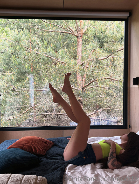 Goddess Sofi Onlyfans pictures 2