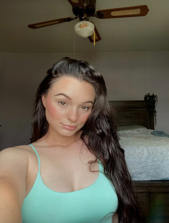 Your Naughty Mom Hope Onlyfans pictures