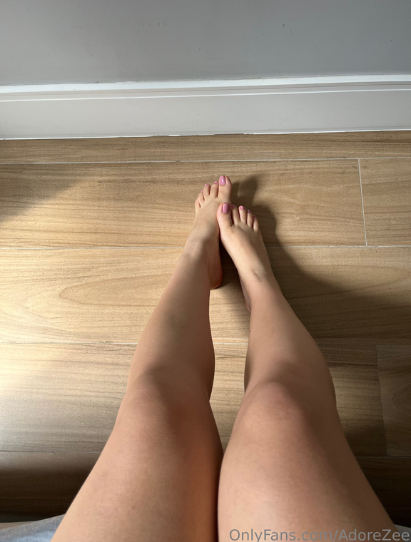 AdoreZee Onlyfans pictures 4