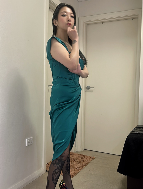 Asian Mistress Jane Onlyfans pictures 2