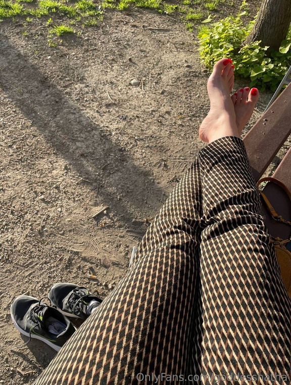 Goddess Hatha Onlyfans pictures 2