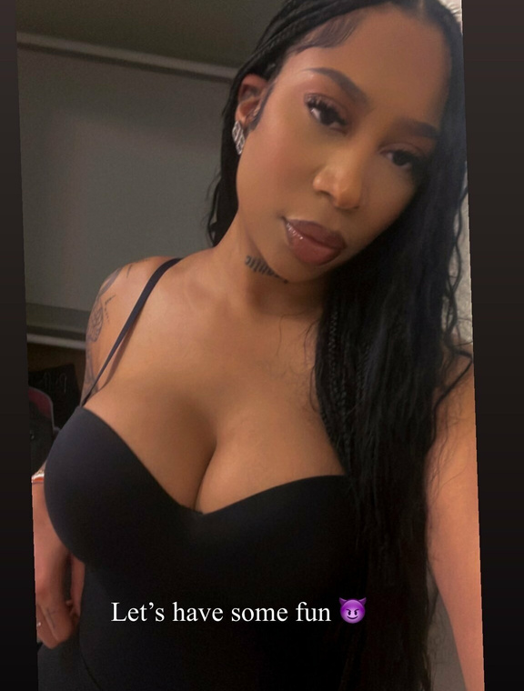Ebonykinkyqueen Onlyfans pictures 4