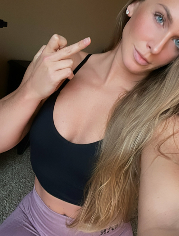 Miss May Onlyfans pictures