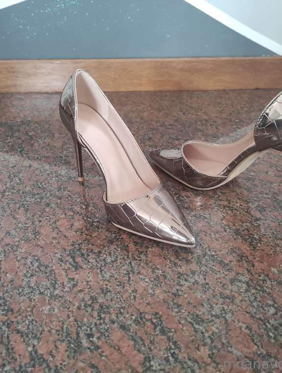 Moana Voglia  Onlyfans pictures