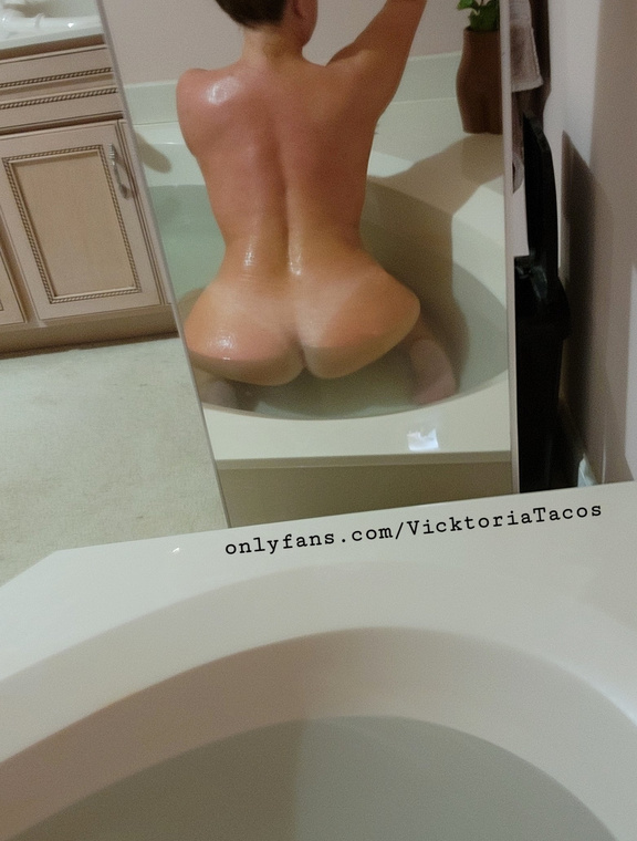 Vicktoria Tacos Onlyfans pictures